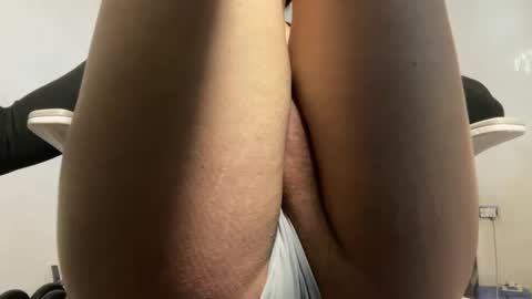 amy 3 online show from February 2, 2025, 10:39 pm