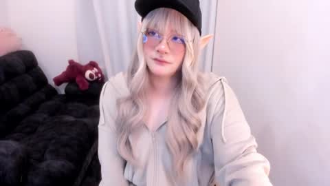 Snapshot of omorimori chatting on June 8, 2026, 2:39 pm Omori Chan online show from June 8, 2026, 2:39 pm