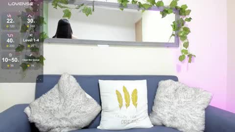 Snapshot of on_tefa chatting on February 21, 2025, 10:48 pm Violette online show from February 21, 2025, 10:48 pm