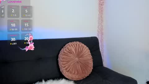 Snapshot of on_tefa chatting on March 5, 2025, 7:49 pm Violette online show from March 5, 2025, 7:49 pm