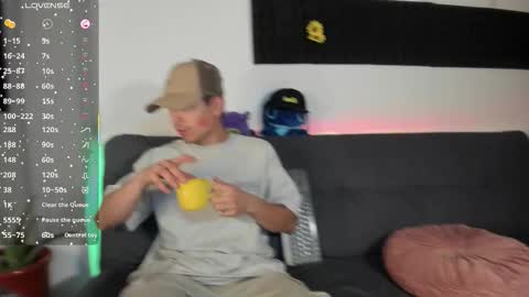 Snapshot of on_tefa chatting on October 8, 2025, 10:07 pm Violette online show from October 8, 2025, 10:07 pm