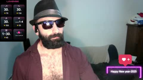 Snapshot of ona_nisme chatting on January 1, 2025, 8:26 pm ona nisme online show from January 1, 2025, 8:26 pm