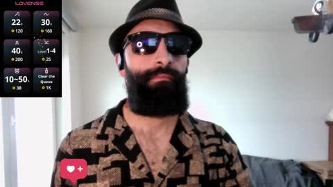 Snapshot of ona_nisme chatting on February 12, 2025, 10:35 am ona nisme online show from February 12, 2025, 10:35 am