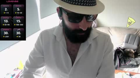 ona nisme online show from June 1, 2026, 5:14 pm