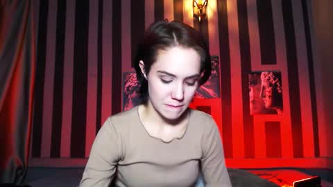 onaloon online show from December 3, 2025, 2:41 am