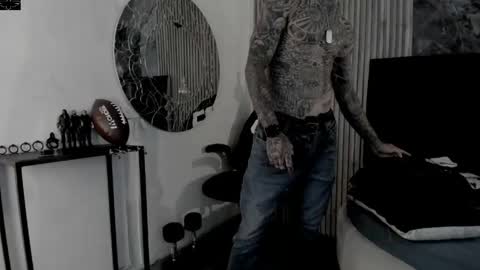 Snapshot of onceagain97_ chatting on May 9, 2026, 7:52 pm ... online show from May 9, 2026, 7:52 pm