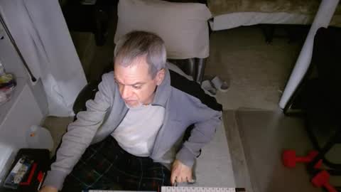 ondoko1234 online show from April 4, 2026, 8:39 pm