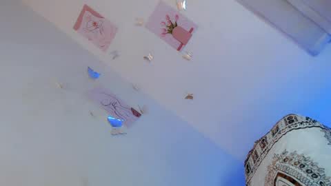jessy online show from July 21, 2026, 4:04 am