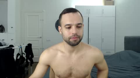 Snapshot of onebestlover chatting on March 16, 2026, 9:24 am onebestlover online show from March 16, 2026, 9:24 am