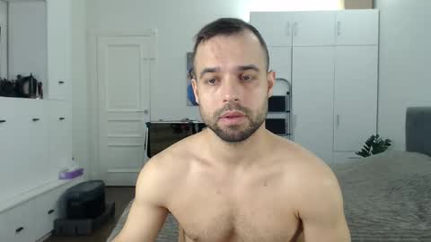 Snapshot of onebestlover chatting on April 22, 2026, 9:01 am onebestlover online show from April 22, 2026, 9:01 am