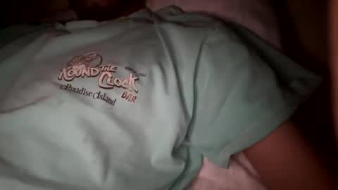 Snapshot of onehitwonder21 chatting on February 16, 2026, 12:56 pm onehitwonder21 online show from February 16, 2026, 12:56 pm