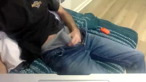 Snapshot of onehitwonder21 chatting on February 26, 2026, 12:09 am onehitwonder21 online show from February 26, 2026, 12:09 am