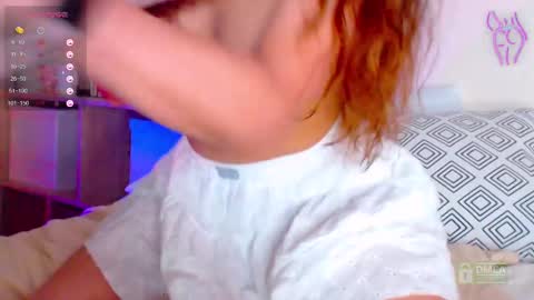 Snapshot of onehotbigass chatting on March 9, 2025, 6:17 am ONLINE online show from March 9, 2025, 6:17 am