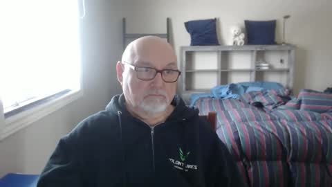 Snapshot of onemoretime65 chatting on April 6, 2026, 1:45 pm Onemoretime65 online show from April 6, 2026, 1:45 pm