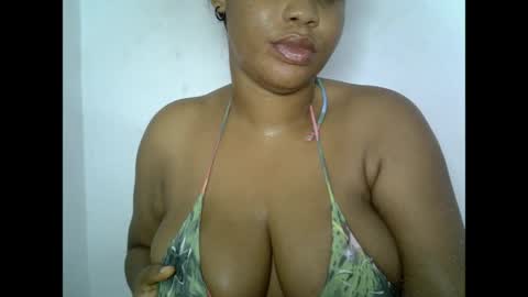 oneofdbestchubbygaloncb online show from May 1, 2026, 2:27 am