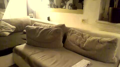 .....mICha..... online show from January 23, 2025, 12:14 am