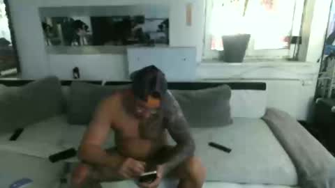 .....mICha..... online show from April 8, 2026, 4:56 am