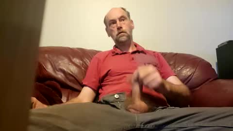 only01love online show from April 8, 2026, 6:52 pm