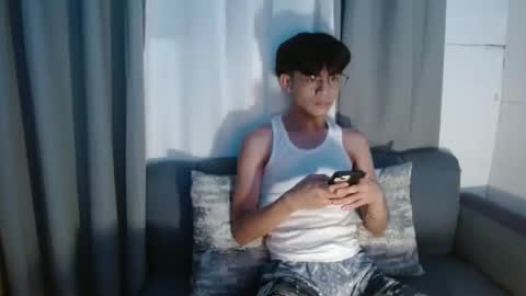 Snapshot of only_mau chatting on September 11, 2025, 10:26 am MAU online show from September 11, 2025, 10:26 am