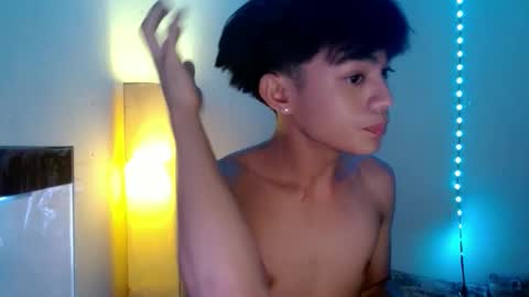 Snapshot of only_mau chatting on September 23, 2025, 11:13 am MAU online show from September 23, 2025, 11:13 am