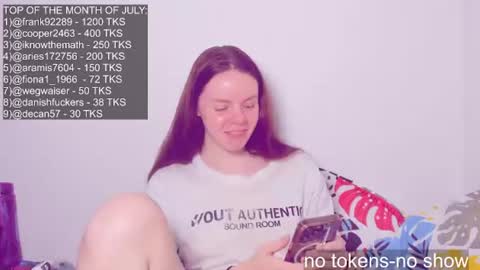 only_sarah1 online show from July 24, 2026, 9:24 pm