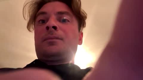 onlyloveyoutwice2016 online show from March 17, 2026, 11:41 pm