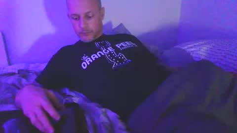 Snapshot of onlyreal1left chatting on May 15, 2026, 3:57 am Richard Head online show from May 15, 2026, 3:57 am
