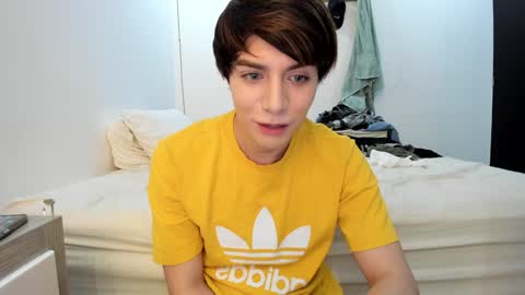 Snapshot of onlysergio chatting on February 6, 2025, 10:21 pm Sergio online show from February 6, 2025, 10:21 pm