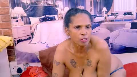 Snapshot of onlysexyva chatting on August 4, 2026, 10:51 am onlysexyva online show from August 4, 2026, 10:51 am