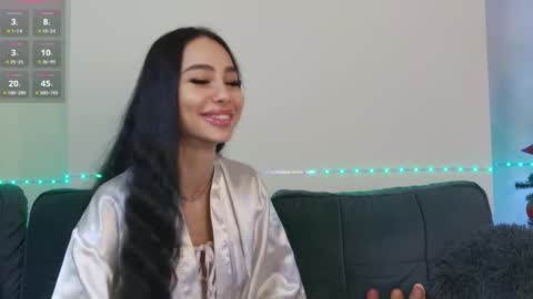 Snapshot of onlyxandra7 chatting on December 5, 2024, 8:44 am Xandra online show from December 5, 2024, 8:44 am