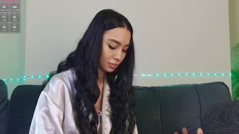 Snapshot of onlyxandra7 chatting on January 17, 2025, 8:56 am Xandra online show from January 17, 2025, 8:56 am