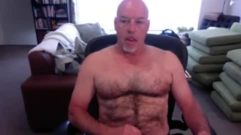 onmike44 online show from July 26, 2026, 8:05 pm