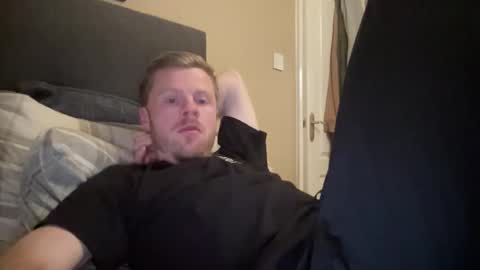 Snapshot of onnmyownface chatting on March 9, 2026, 7:29 pm onnmyownface online show from March 9, 2026, 7:29 pm