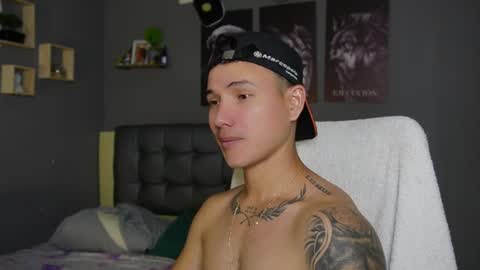 onyx_voss online show from July 27, 2026, 4:25 pm