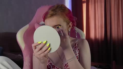 Snapshot of ooliviaa chatting on February 27, 2026, 1:33 pm Hannah online show from February 27, 2026, 1:33 pm