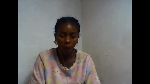 oooorazanasoa online show from June 1, 2026, 8:54 pm