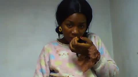 oooorazanasoa online show from June 24, 2026, 5:28 am