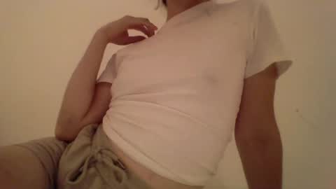 Snapshot of oops_katelyn chatting on July 22, 2026, 8:44 pm oops_katelyn online show from July 22, 2026, 8:44 pm