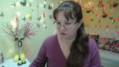 Vanessa online show from April 3, 2026, 5:05 am