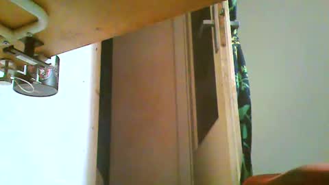Snapshot of orangemarmelade chatting on February 16, 2026, 12:07 am orangemarmelade online show from February 16, 2026, 12:07 am