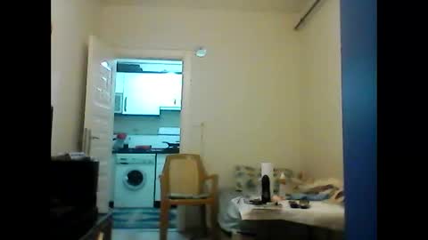 orhansakar12 online show from May 15, 2026, 5:42 pm