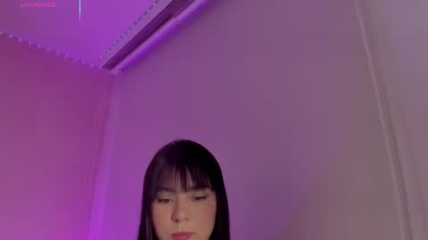 Miss Guzman  online show from February 5, 2026, 11:20 pm