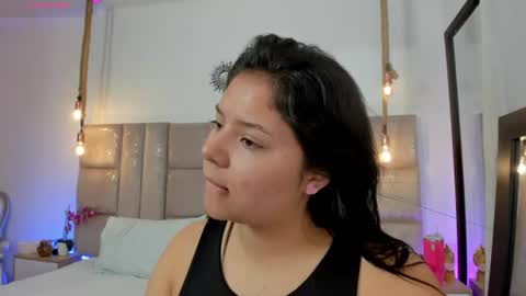 Miss Guzman  online show from July 17, 2026, 10:58 pm