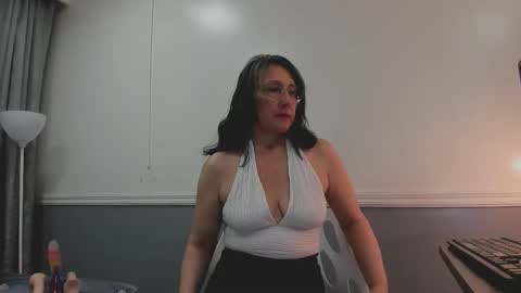 Snapshot of oriana_jhonson chatting on February 19, 2026, 11:28 am Oriana online show from February 19, 2026, 11:28 am