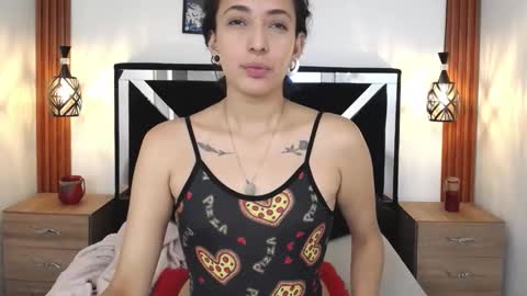 ORIANNA online show from December 13, 2025, 8:25 pm