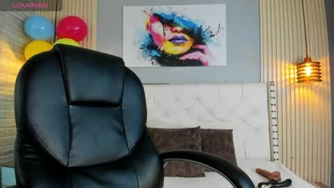 Snapshot of orion__smith chatting on May 19, 2026, 7:31 pm Orion online show from May 19, 2026, 7:31 pm