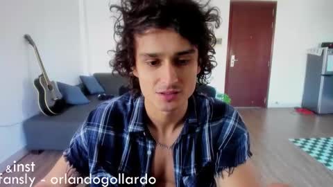 Fansly and Instagram -  online show from January 7, 2025, 9:29 am