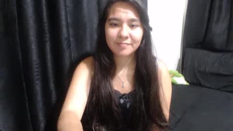  ilonka collins  online show from February 15, 2025, 6:12 am