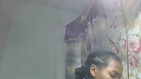 ornellahhh online show from October 25, 2025, 9:20 pm