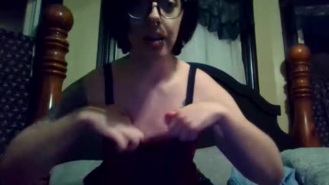 Snapshot of orphyx chatting on December 19, 2024, 11:57 pm Entropy online show from December 19, 2024, 11:57 pm